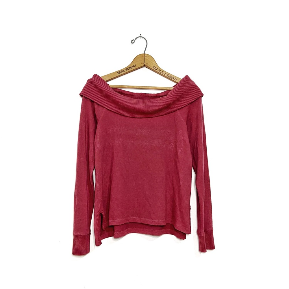 Abercrombie & Fitch | Off Shoulder Sweater in Red